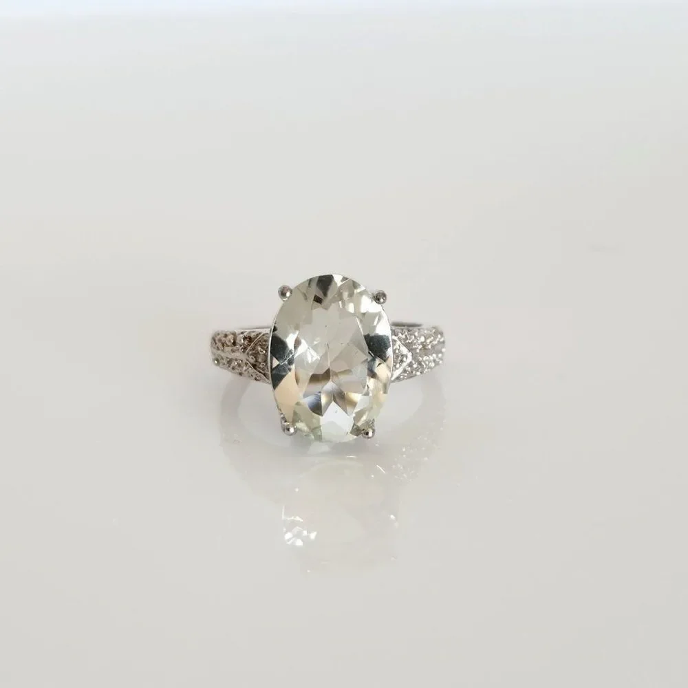 Green Amethyst 5.2 Carats Ring Size 7-1/4